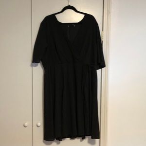 Black flowy plus size dress